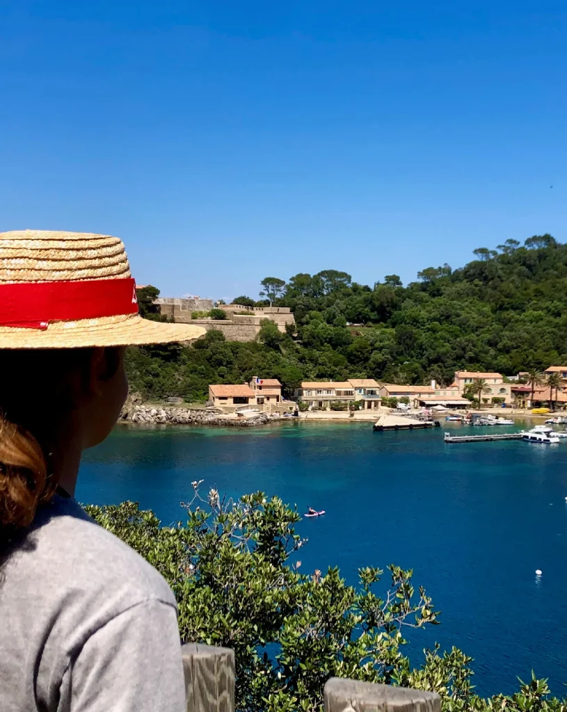 Wandern Sie durch die Gemeinde Port-Cros in Hyères