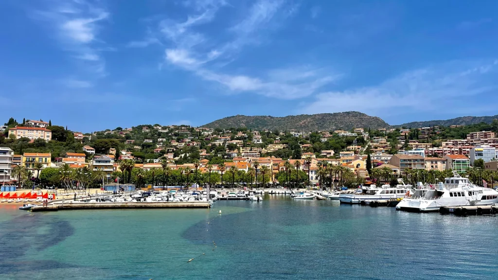 Villaggio e porto Le Lavandou