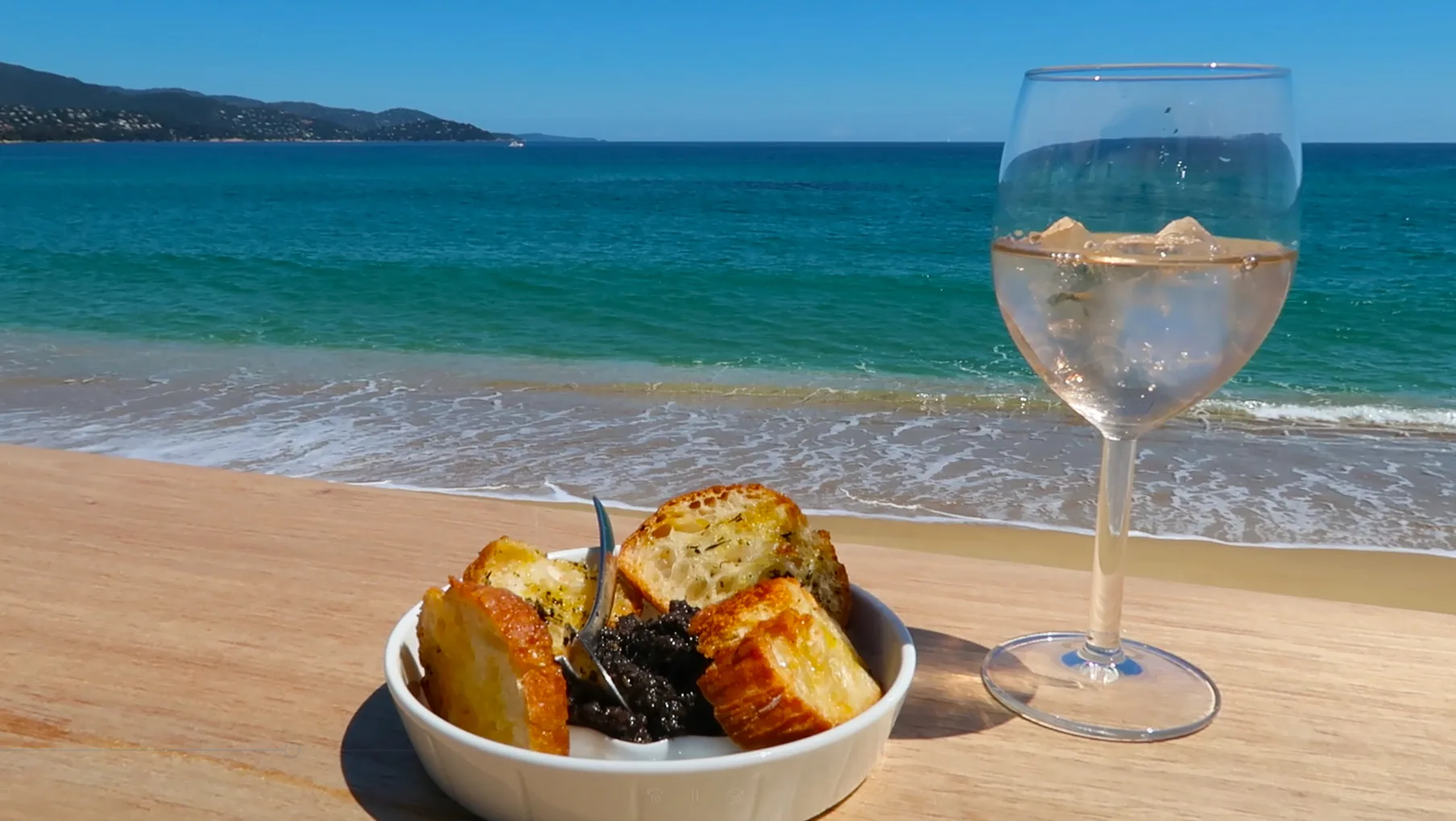 Aperitivo sulla spiaggia di Le Lavandou