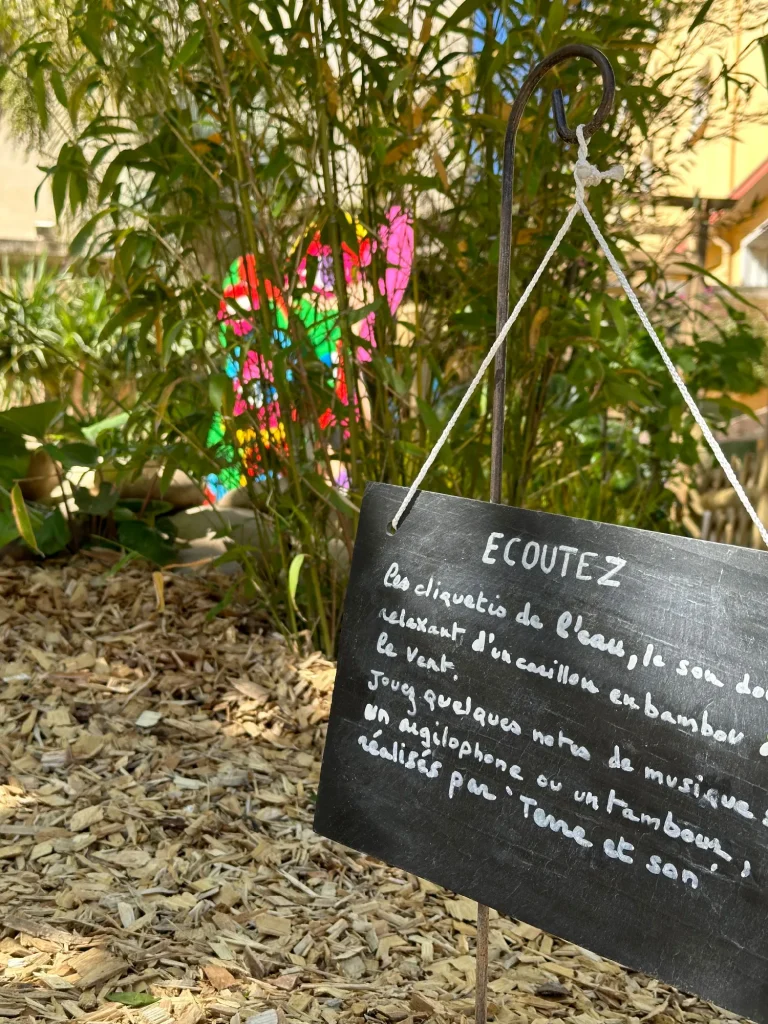 Le Lavandou ephemeral garden