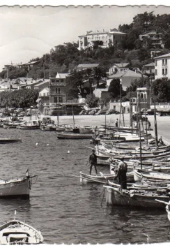 LE LAVANDOU vers 1958 - Le Port (Ed. Photo Lemaire)