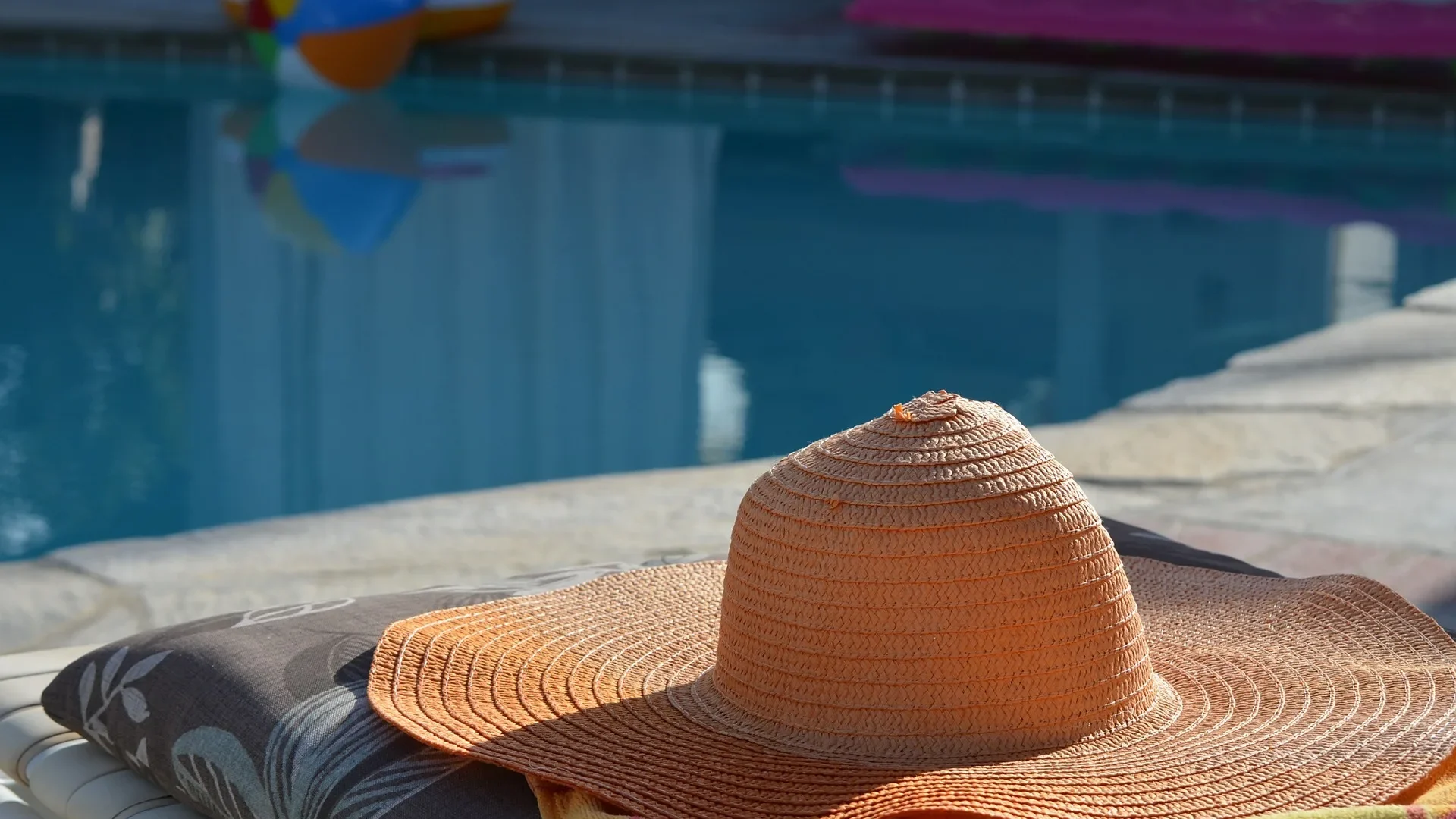Hébergements avec piscine Le Lavandou