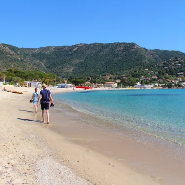 Alojamiento en la playa en Le Lavandou