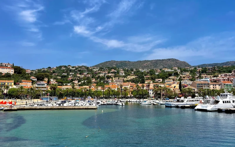 Villaggio e porto Le Lavandou